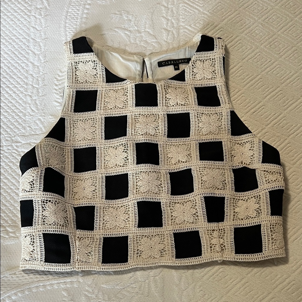 Chic Black and Cream Crochet Crop Top